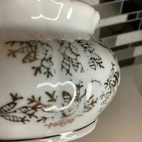 Royal Vienna Vintage Bone China Pattern 2303 Romance Sugar Bowl W/Gold Design - Picture 10 of 10